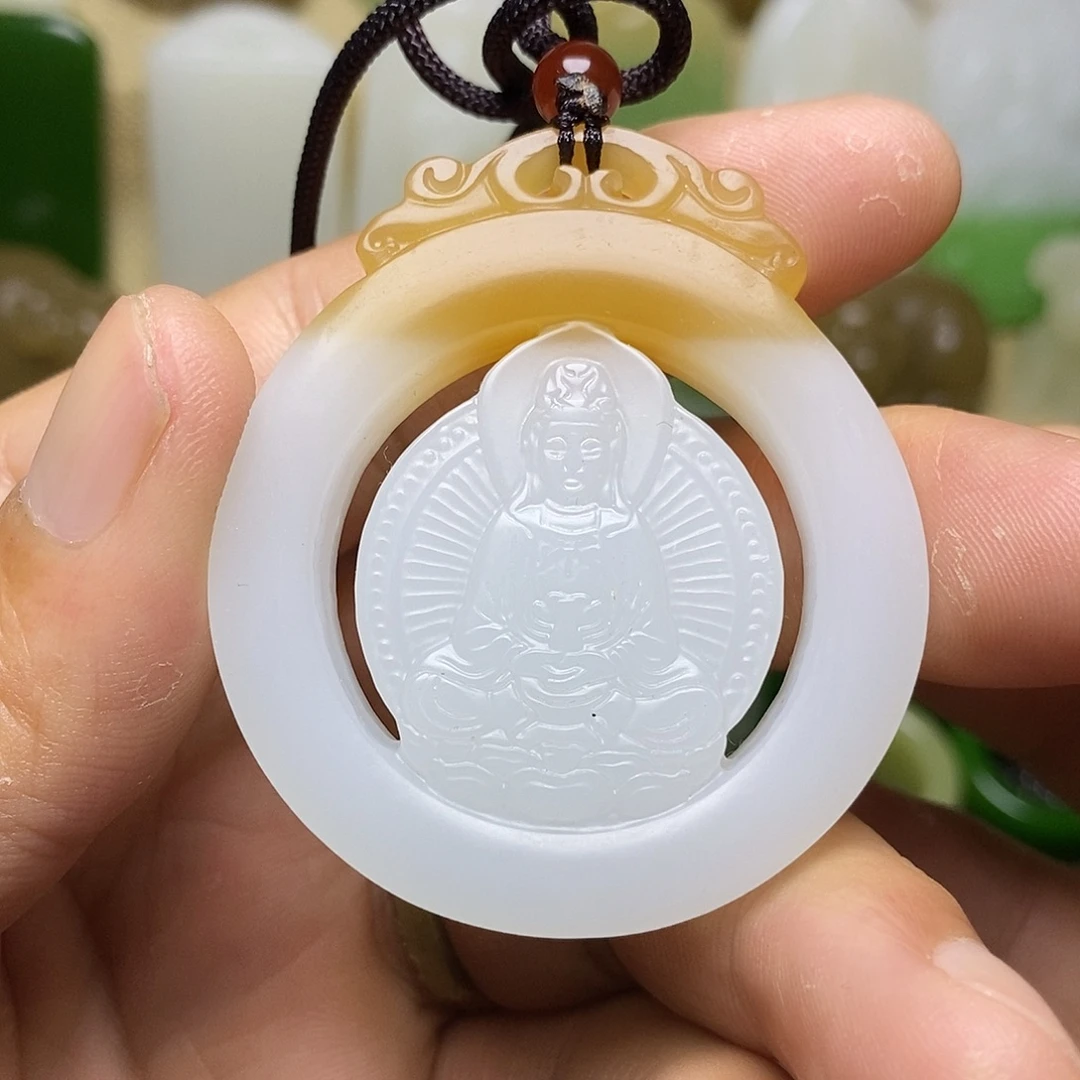 颈饰未镶嵌和田玉