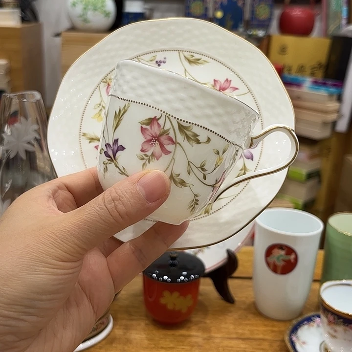 瓷片西和哈哈哈真的好