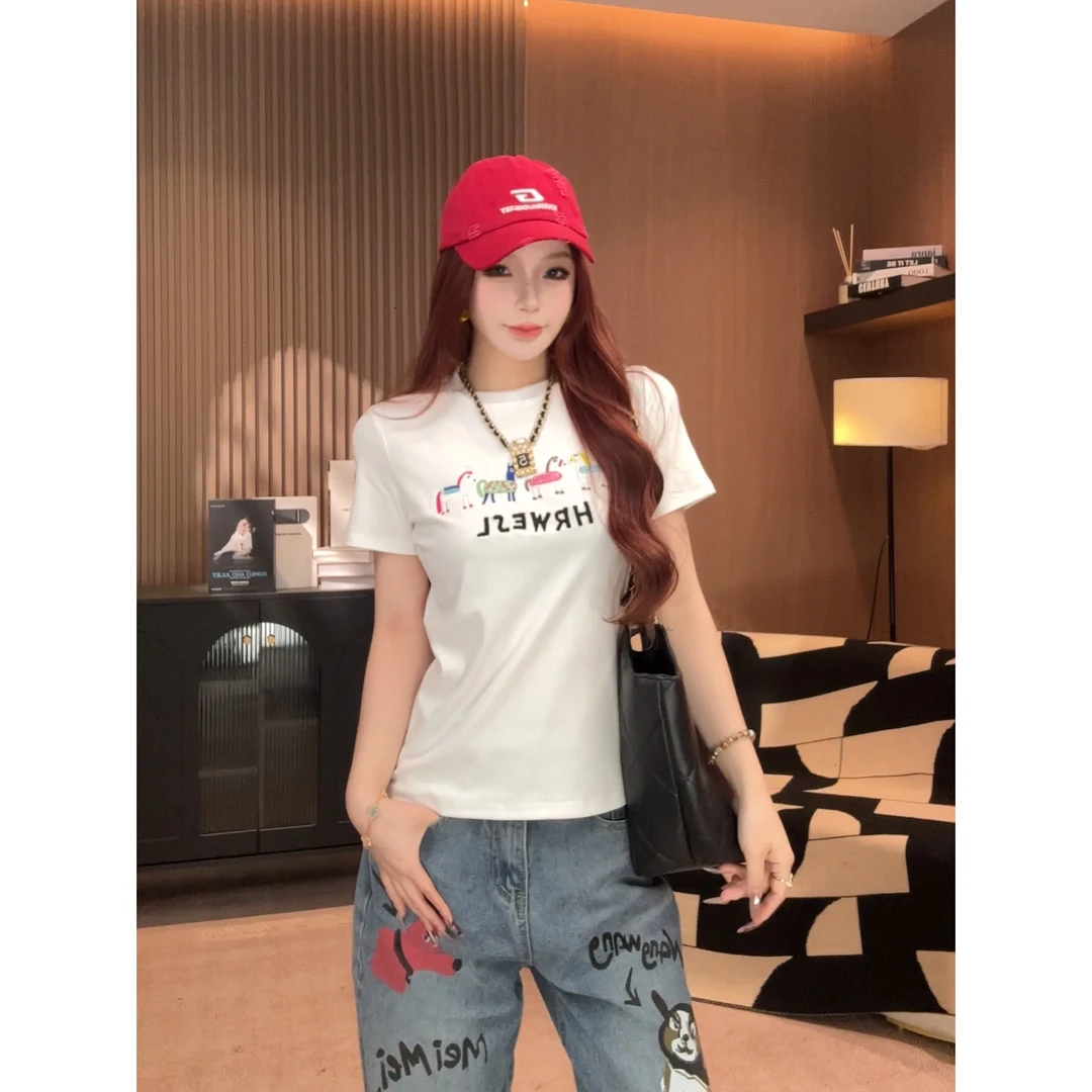 【温迪】2025新款卡通T恤显瘦短袖刺绣上衣168