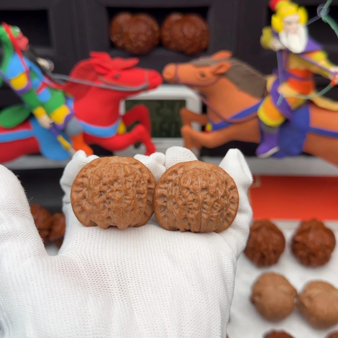 吊坠文玩核桃39血麒麟