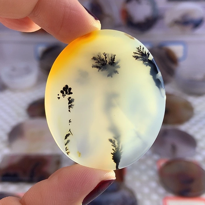玛瑙/玉髓合金颈饰