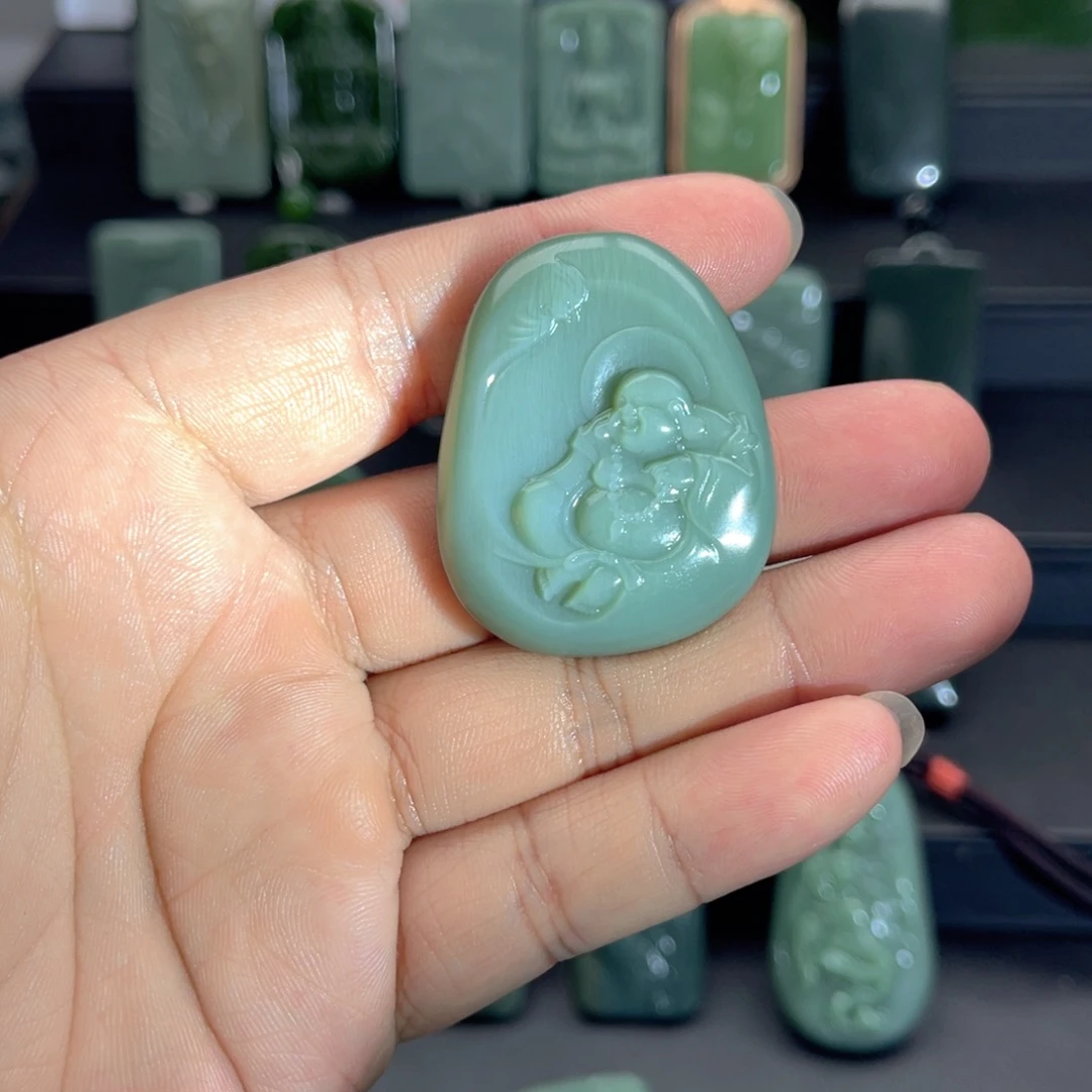 和田玉未镶嵌吊坠(不含链)