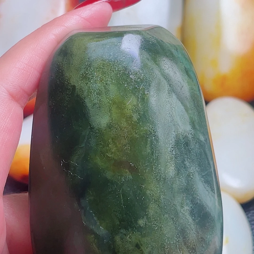 和田玉未镶嵌珠宝奇石