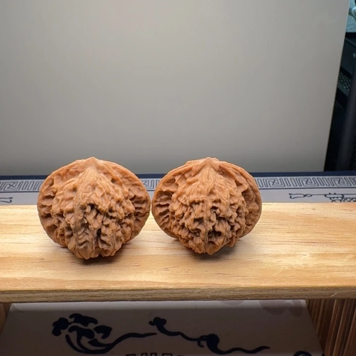 桃核吊坠盘龙纹狮子头全品