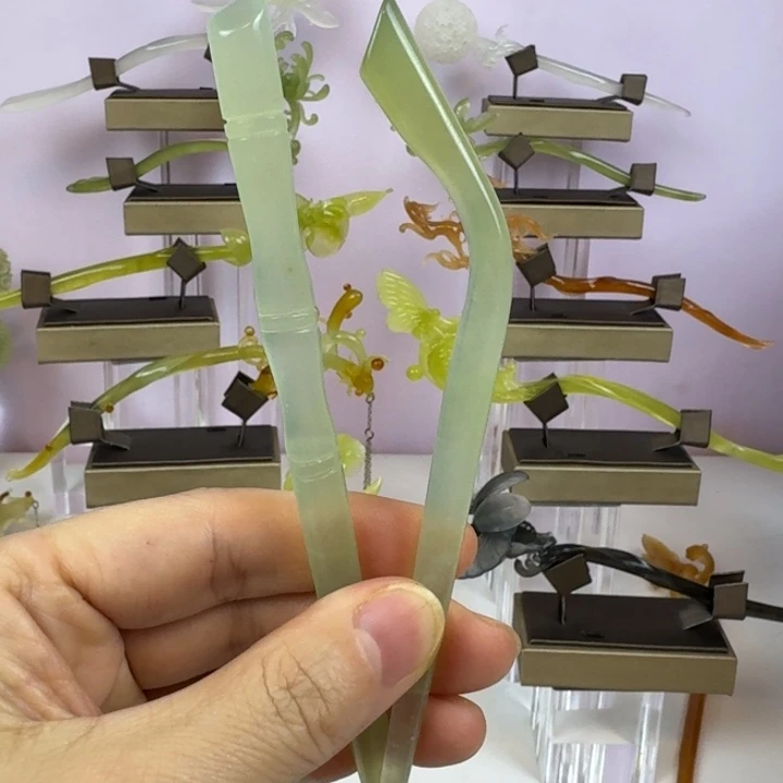 蛇纹石玉未镶嵌发饰