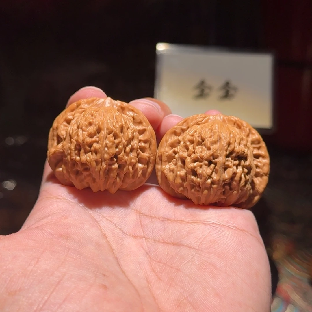 把件核桃020山西汉高楼，尺寸41 37 35