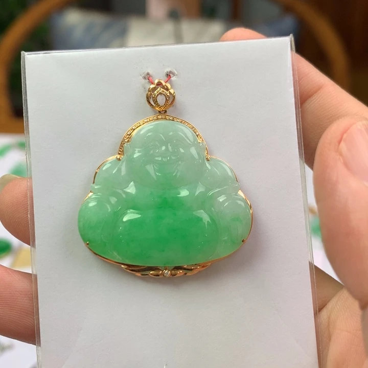 颈饰18K金镶嵌翡翠翡翠吊坠
