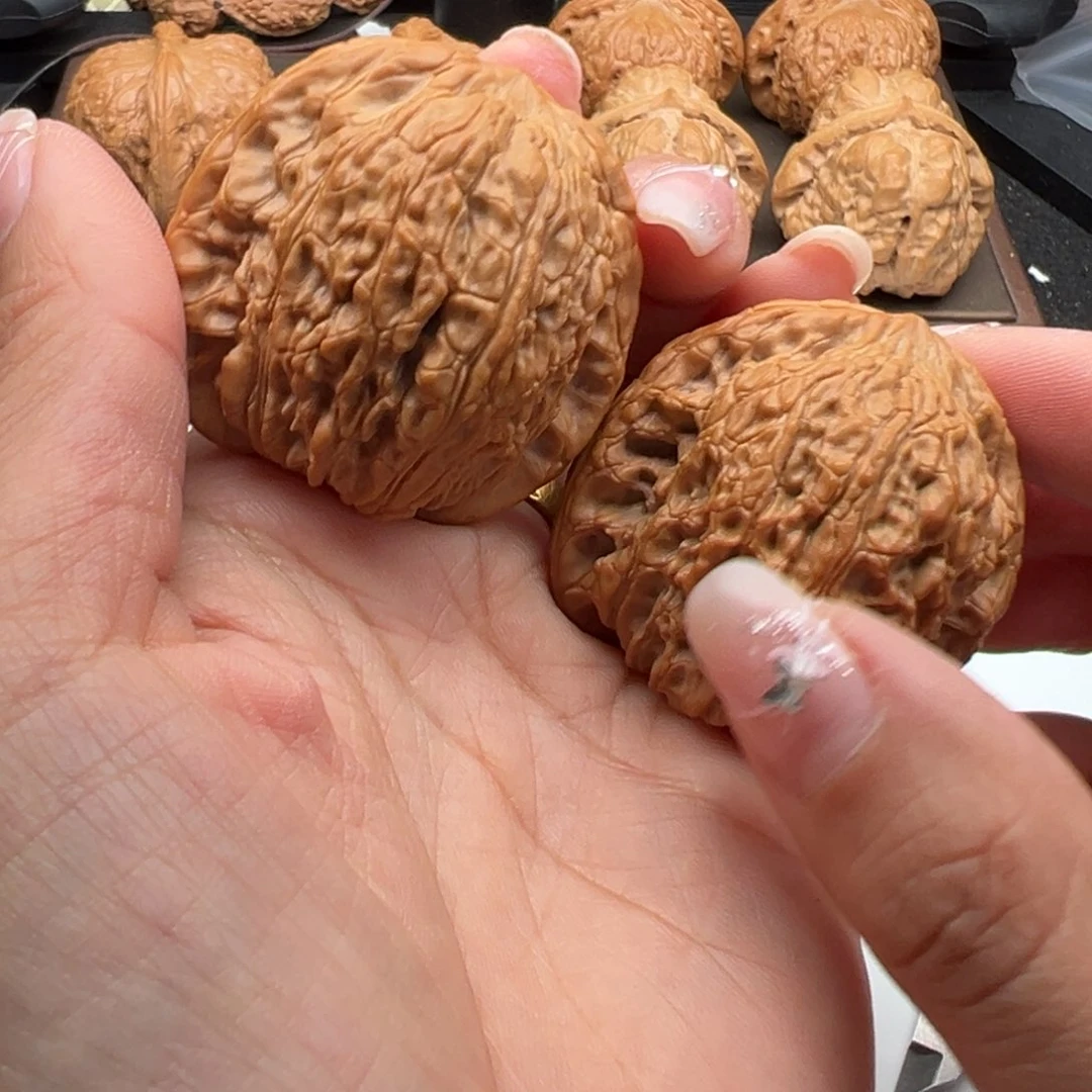 文玩核桃把件泥鳅44