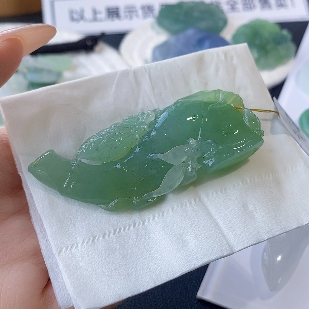 未镶嵌定制翡翠18