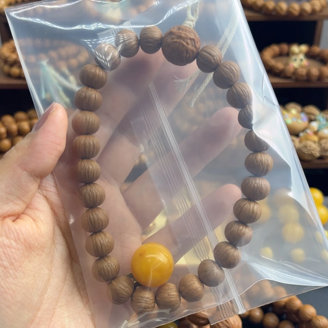 由***手串猴头核桃土豪