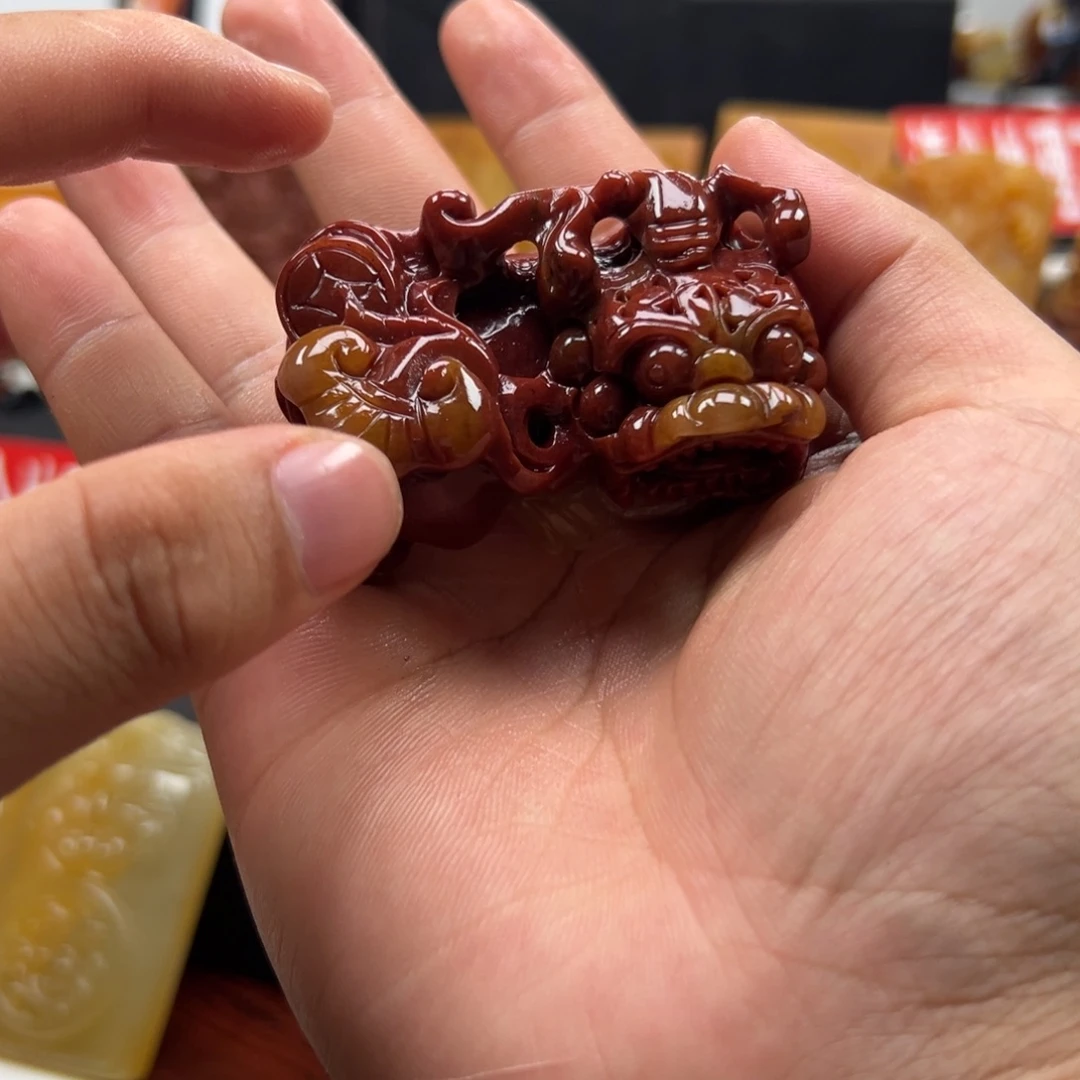 石英质玉（黄龙玉）未镶嵌多样性发货，发其一