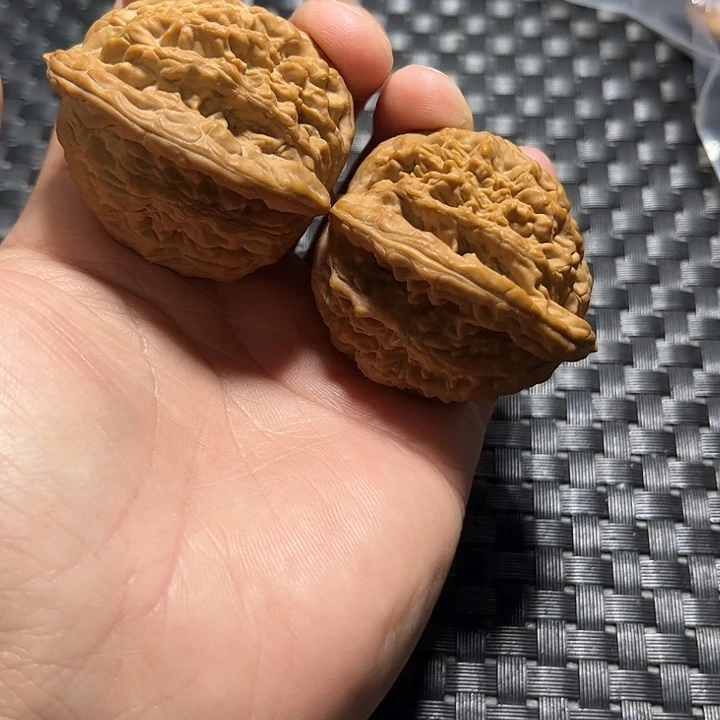 把件文玩核桃虎头