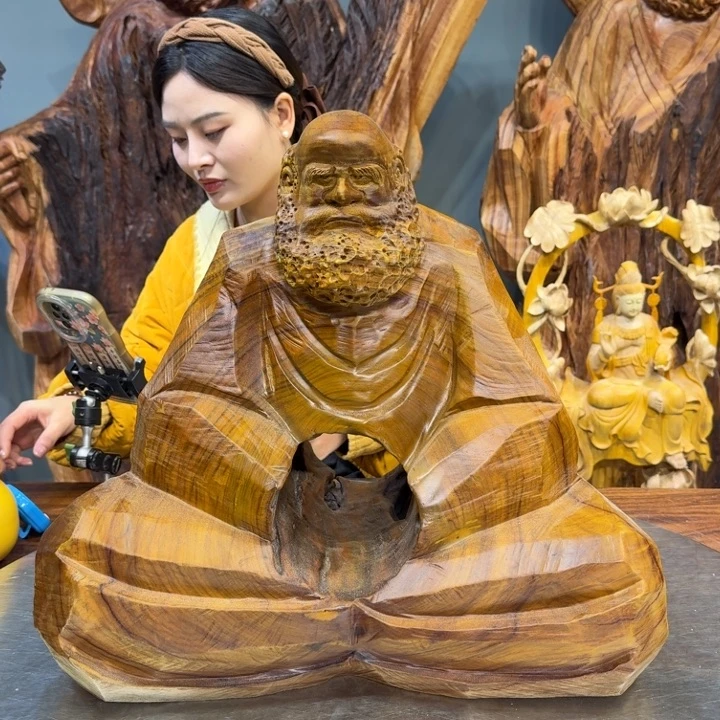 隐***藏香樟木长888888888888888