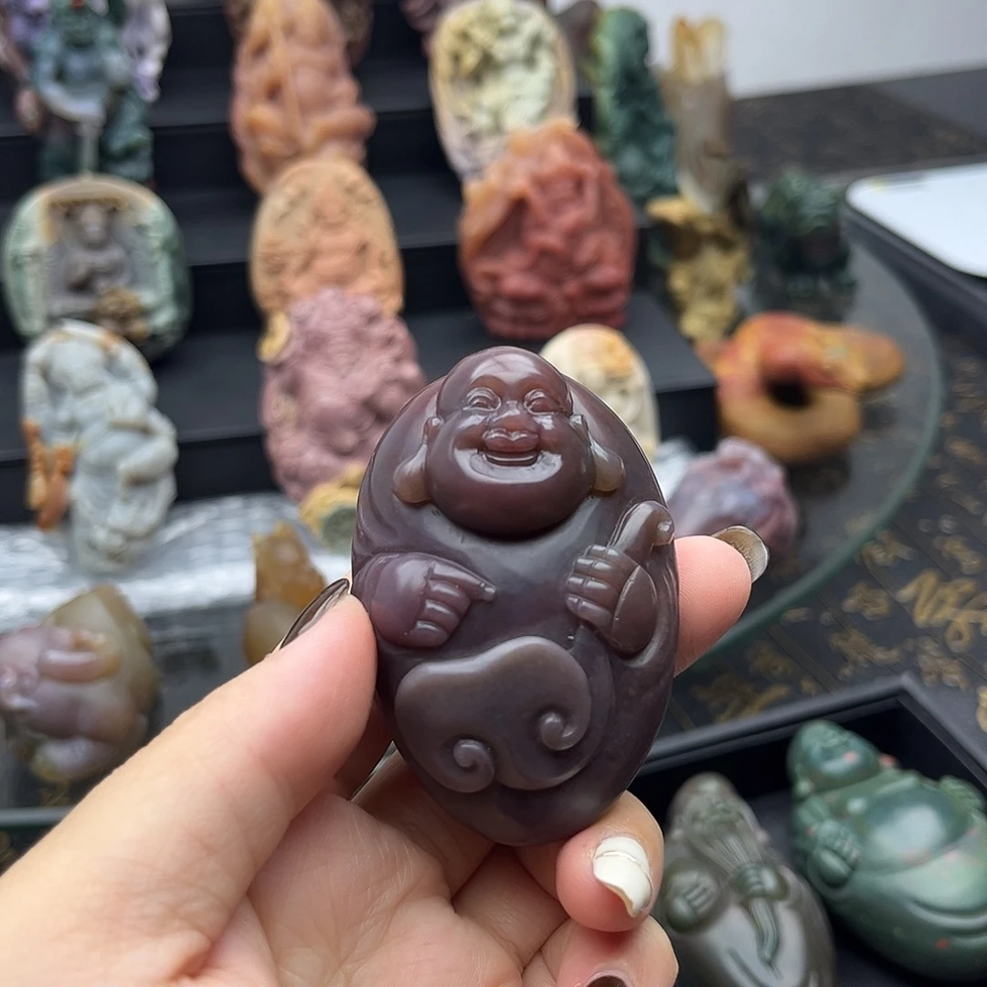 石英质玉未镶嵌颈饰