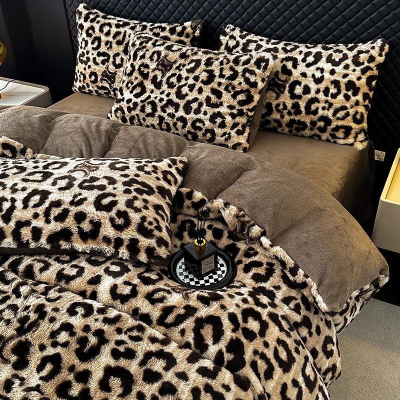 豹纹美拉德长毛牛奶绒床上四件套冬季加厚保暖珊瑚绒双面加绒被套