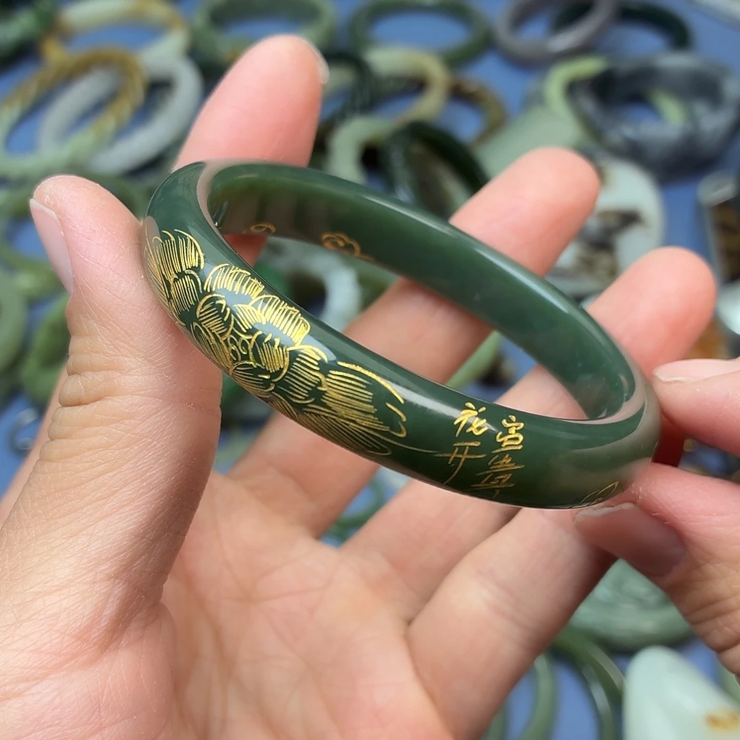 和田玉未镶嵌手镯圈口59mm 蝶恋花镯描金款