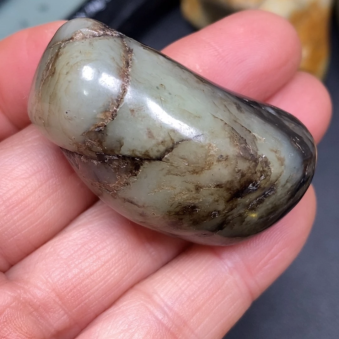 和田玉未镶嵌珠宝奇石