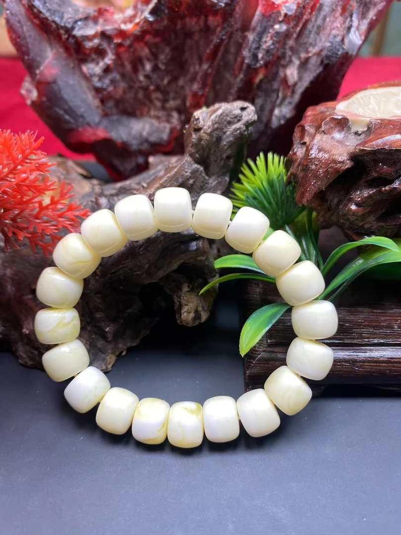 玺玉臻选 精品时尚气质百搭款手串（多样性发一）