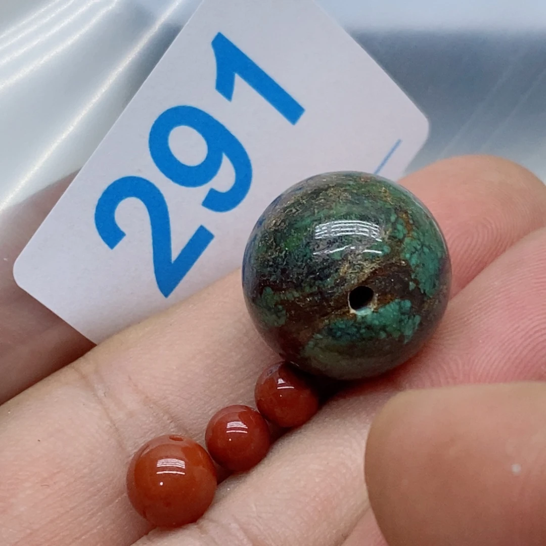 南红玛瑙未镶嵌珠宝奇石