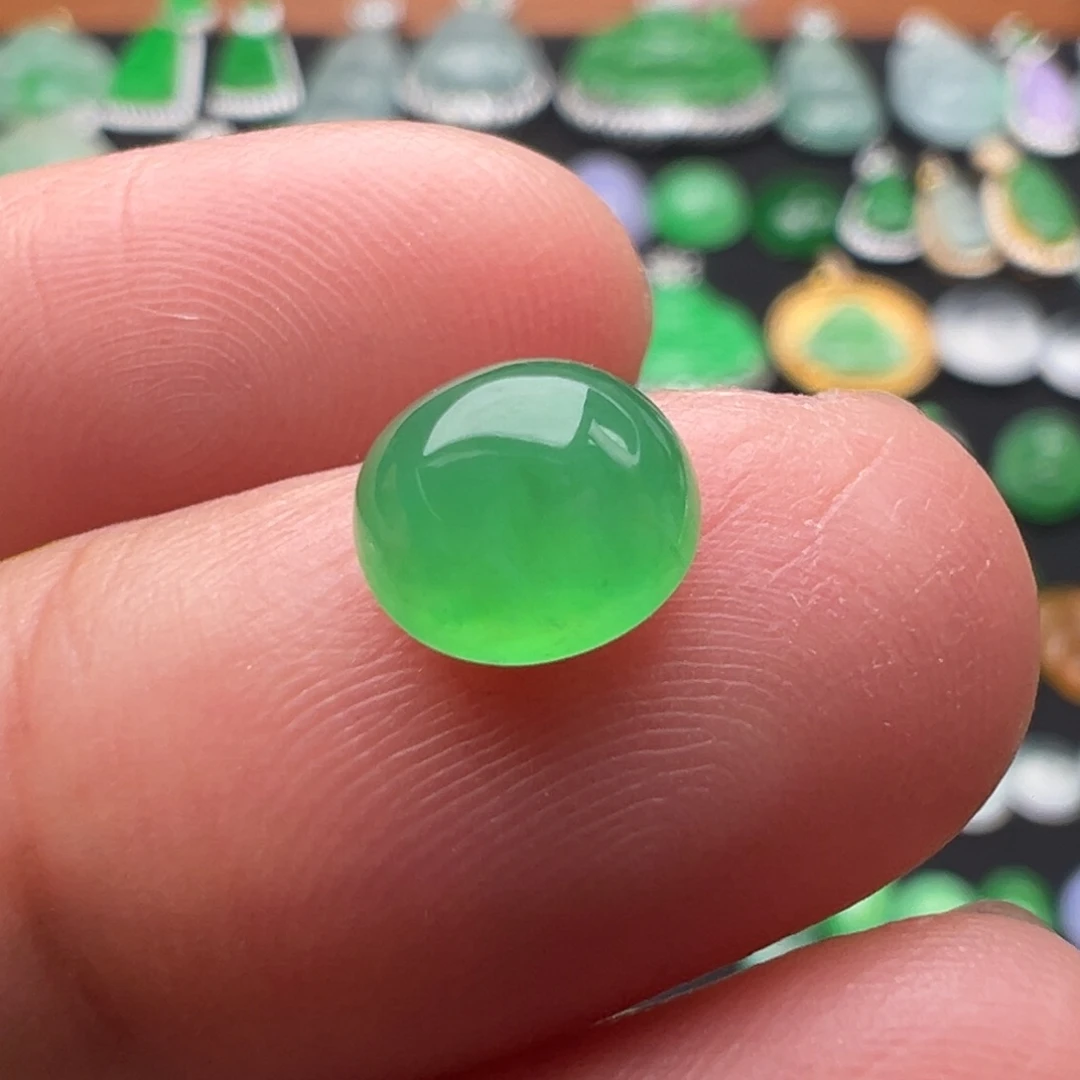 翡翠颈饰未镶嵌蛋7.2