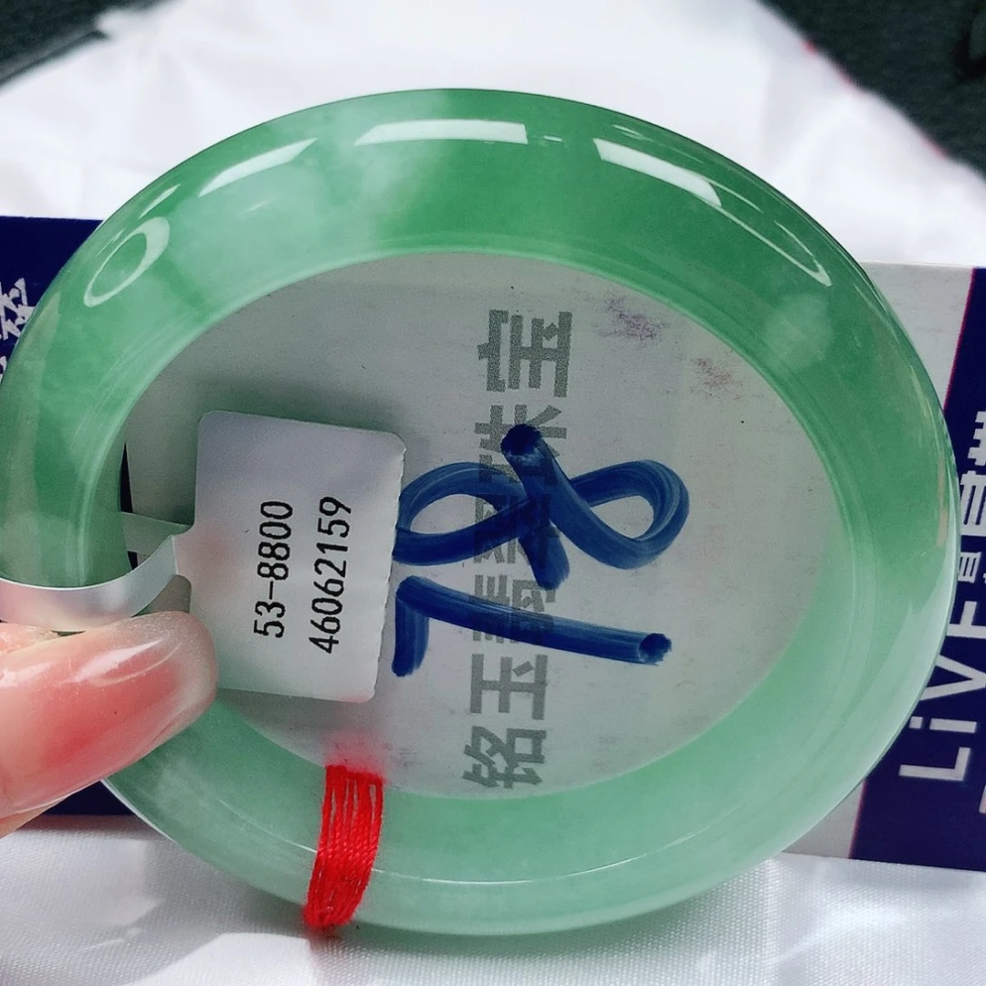 翡翠手镯未镶嵌缅甸天然a货翡翠