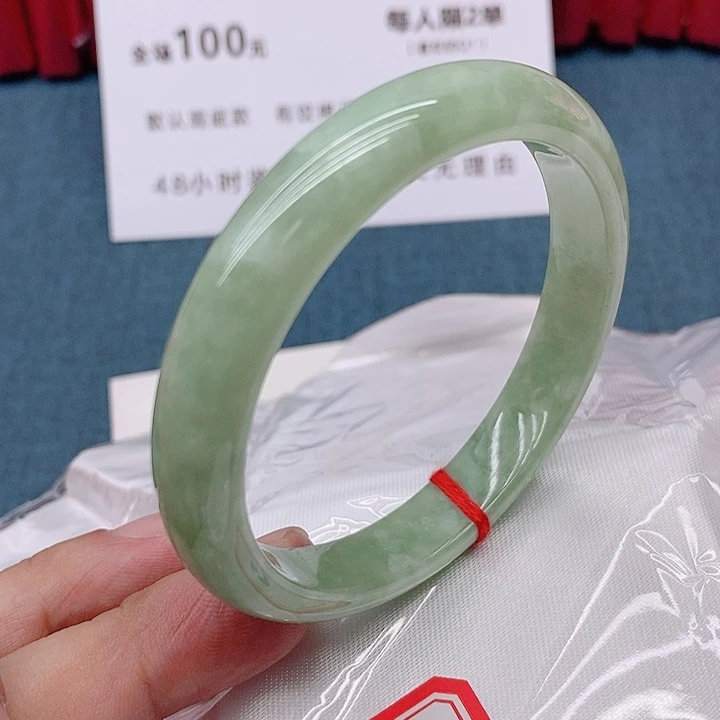 翡翠手镯未镶嵌699999/60