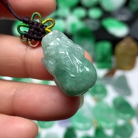 翡翠吊坠(不含链)未镶嵌