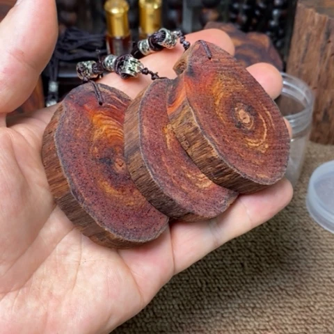 藤类A460降真香白红油玉化厚度1.1发其一