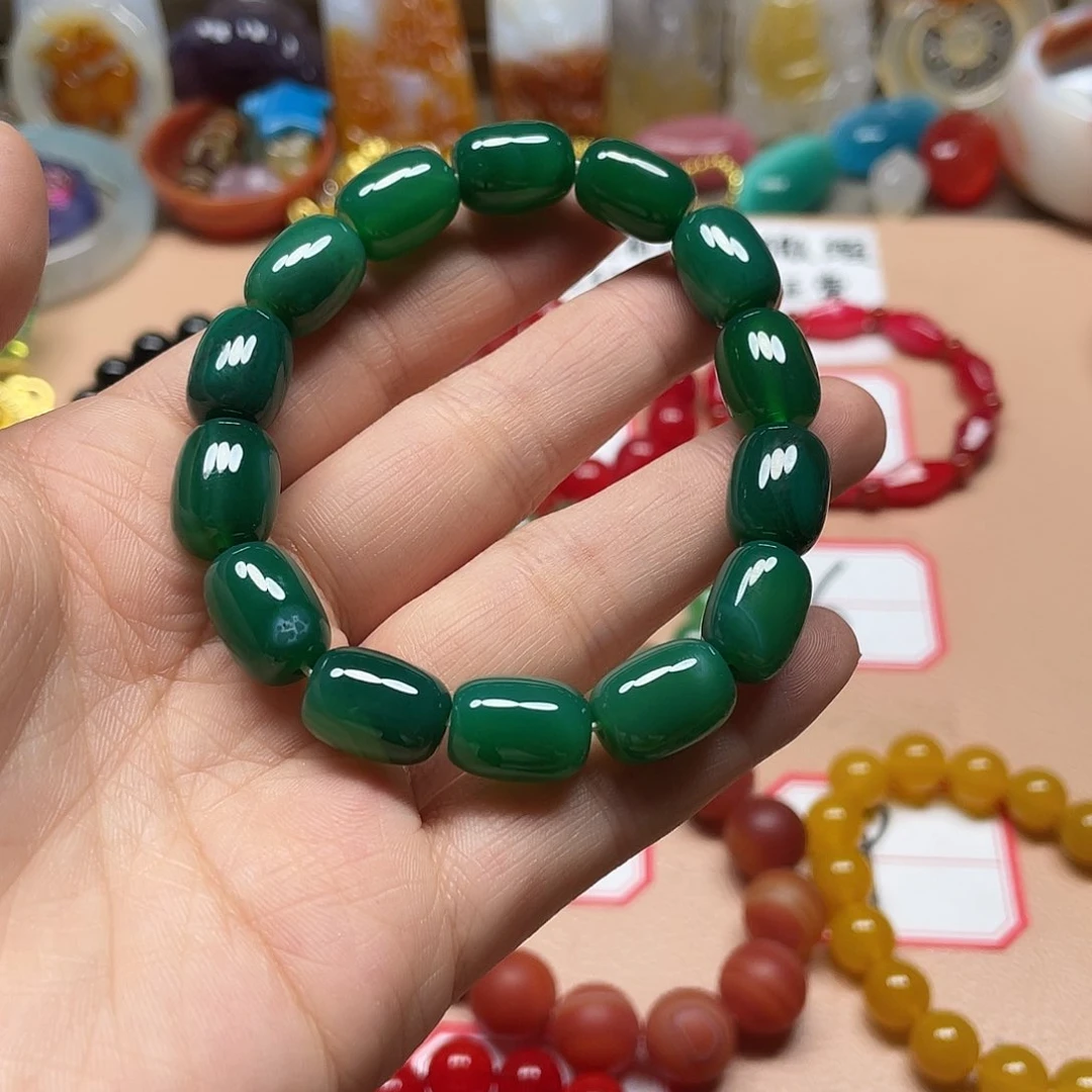 玛瑙/玉髓未镶嵌颈饰曾**时