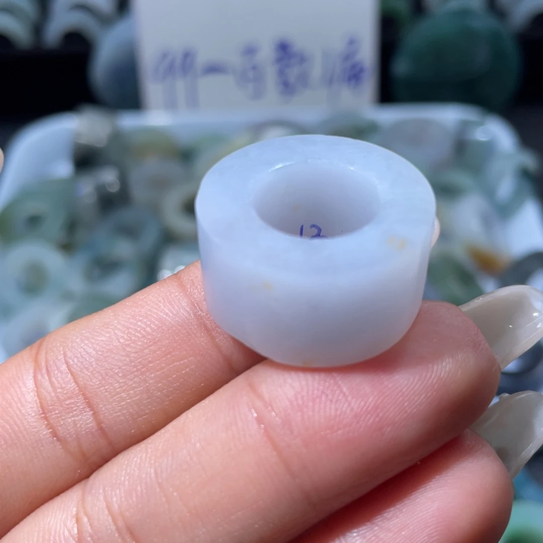 定制翡翠未镶嵌天然翡翠