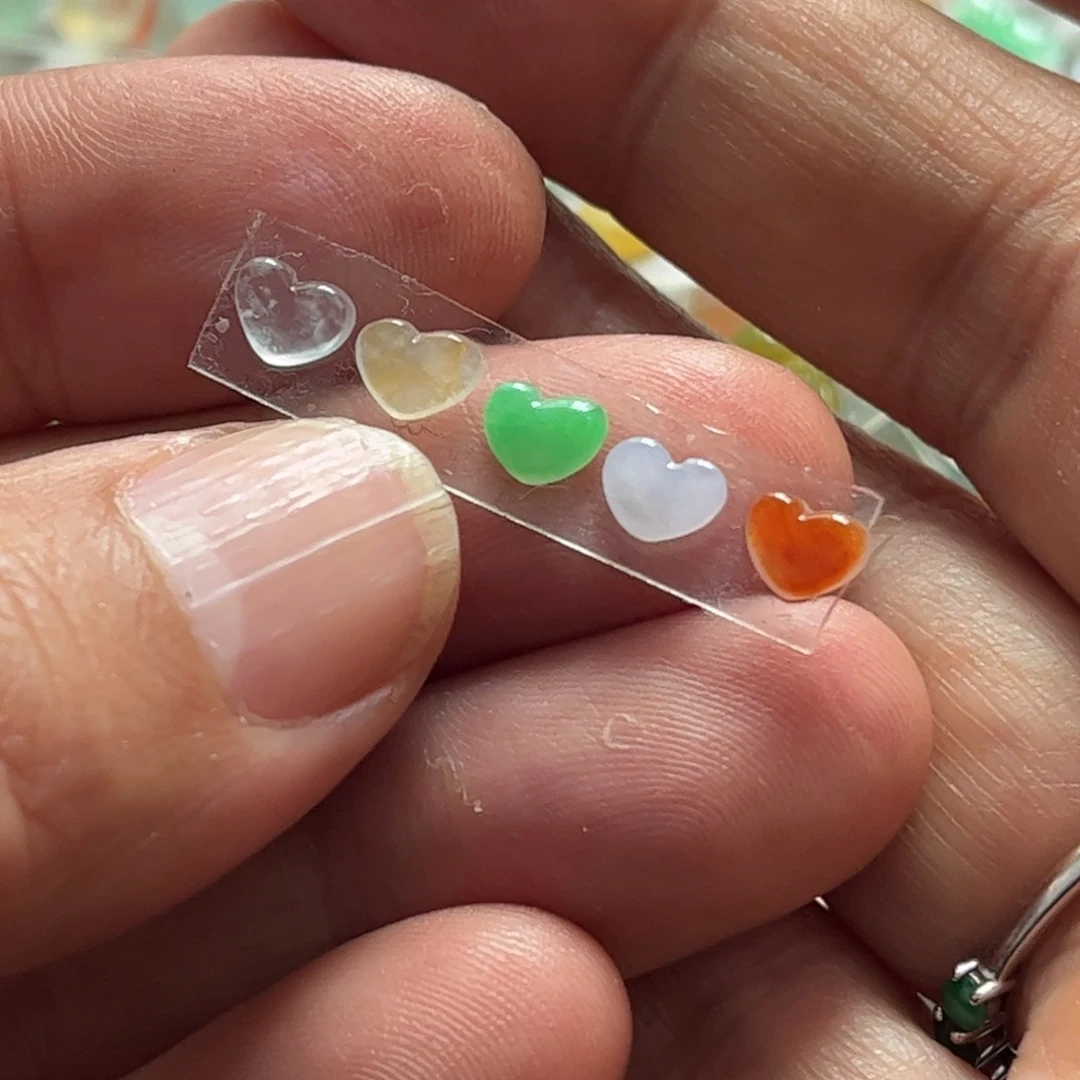 定制翡翠未镶嵌心