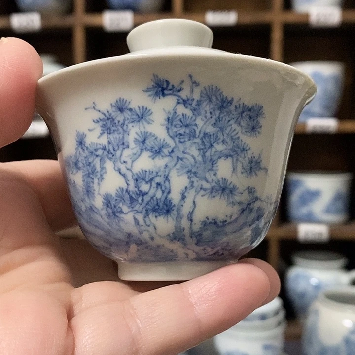 K**s釉下青花瓷器微瑕盖碗