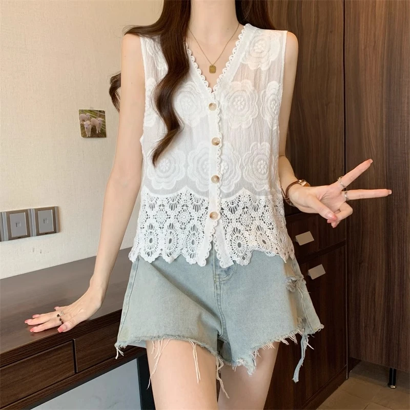 复古法式洋气蕾丝钩花马甲背心女2025夏季大码高级感气质显瘦上衣