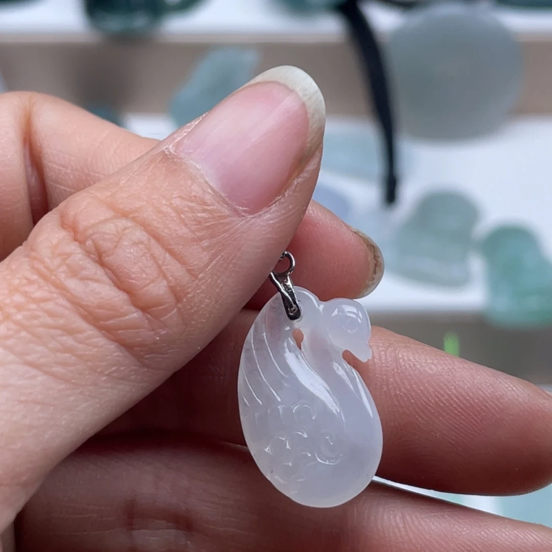 翡翠未镶嵌颈饰天然翡翠