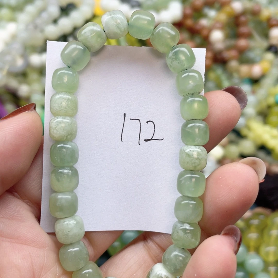 未镶嵌蛇纹石玉手链