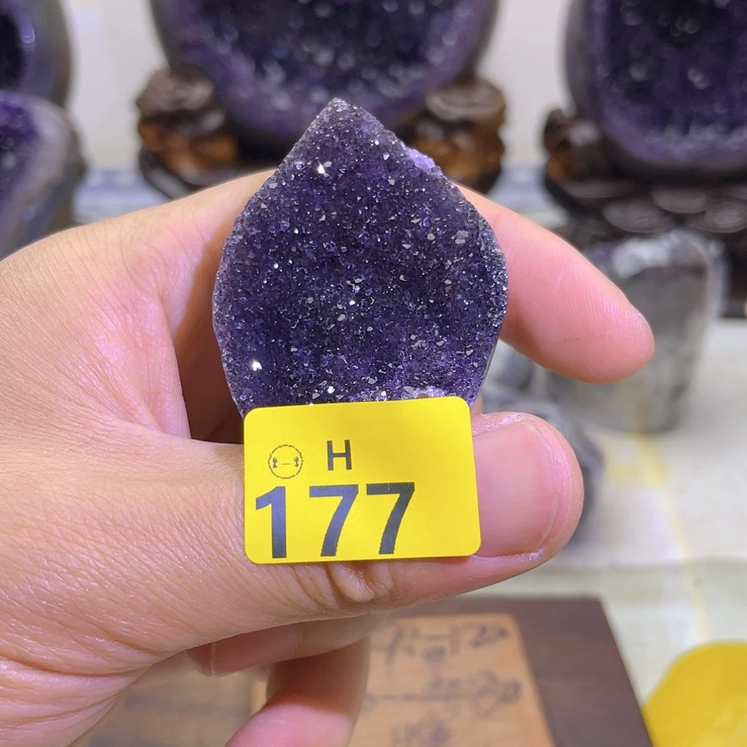 未镶嵌紫晶大型摆件（非配饰）