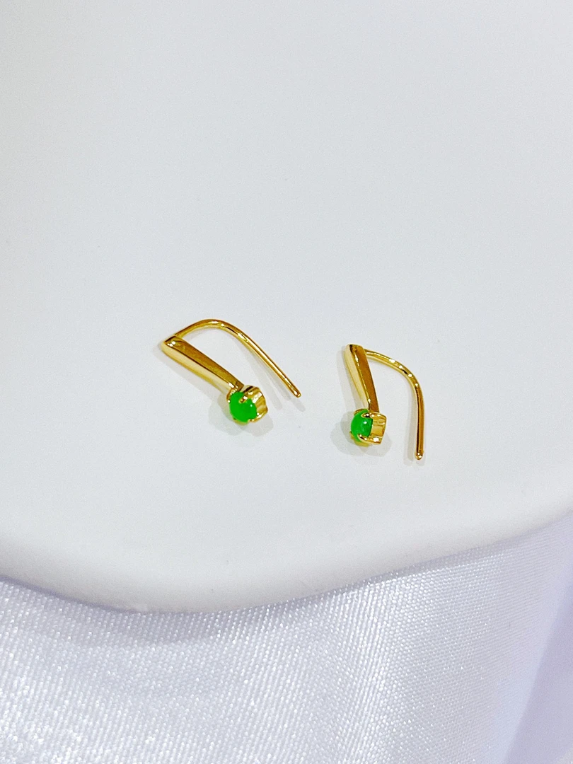 尚晶品珠宝18K金镶嵌天然翡翠高跟鞋7字钩耳钩时尚小巧耳饰AU750