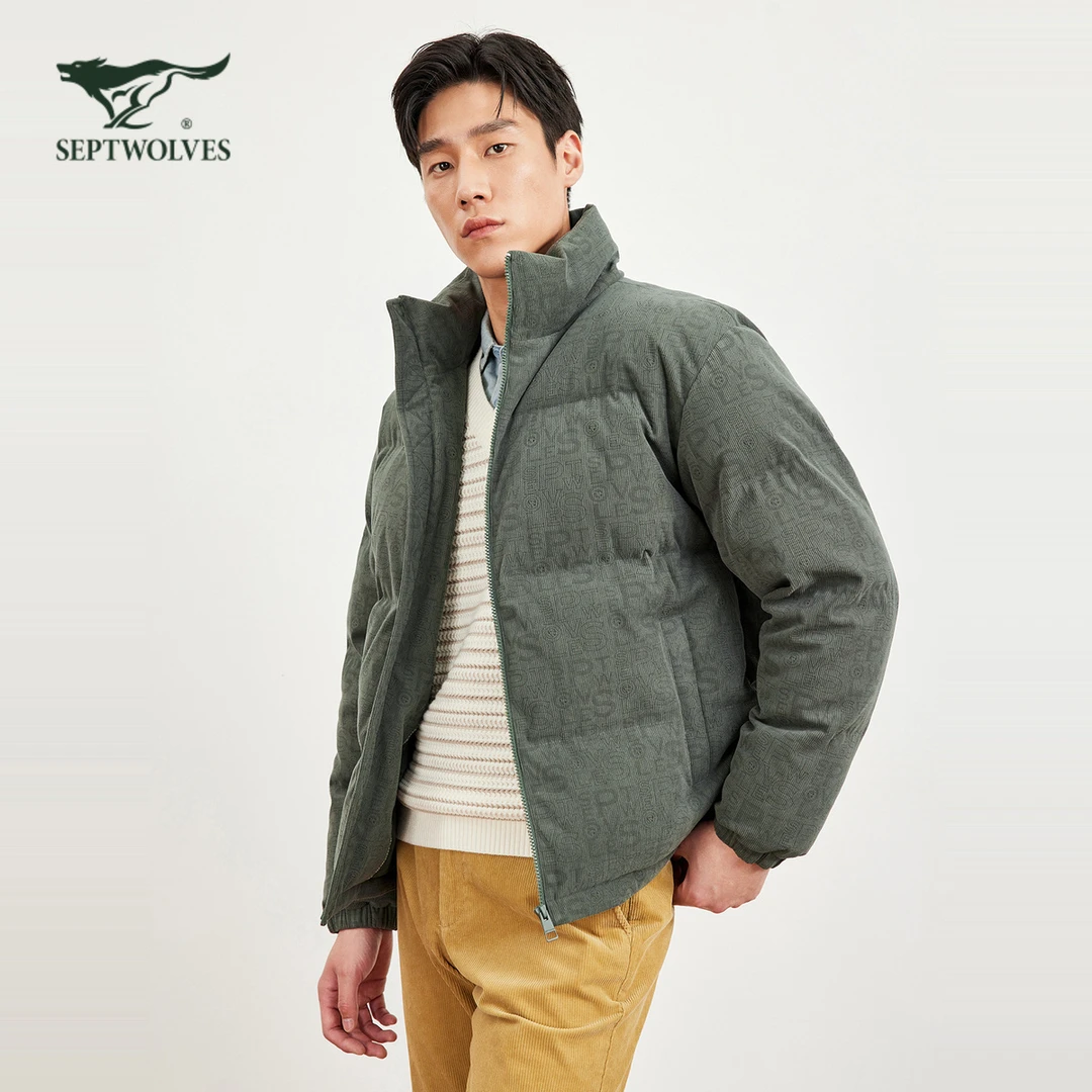 七匹狼官方男士冬季短款立领款灯芯绒字母烧花短装厚羽绒外套8114