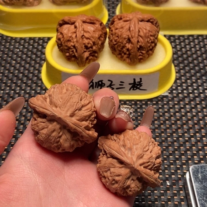 吊坠文玩核桃43桃心宫灯