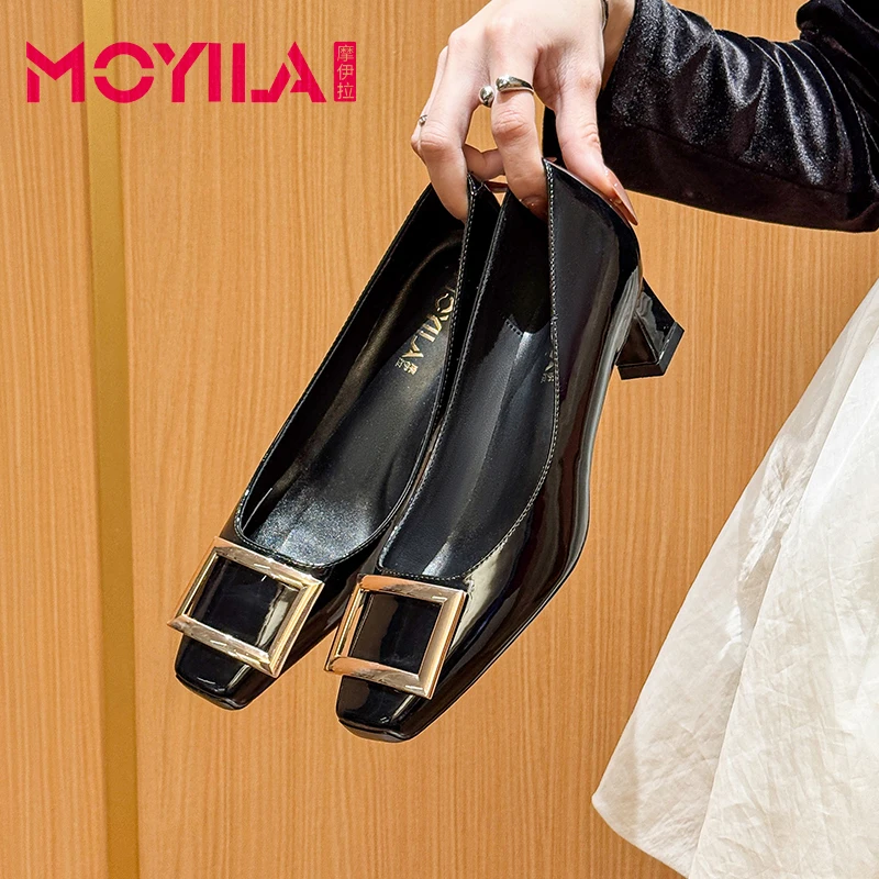 摩伊拉复古方头方扣粗跟漆皮通勤气质法式职业舒适软皮百搭单鞋