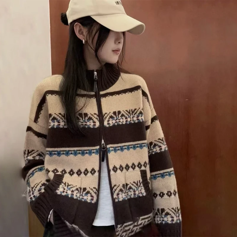羊绒开衫女2025新款针织外套高端加厚复古费尔岛提花拉链开衫