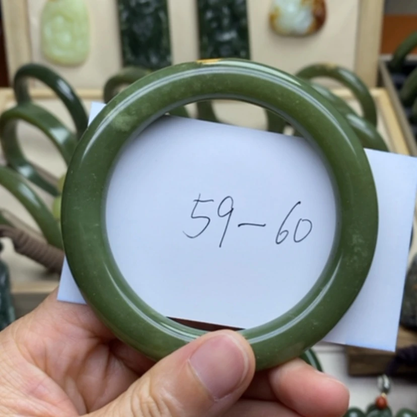 【闪购商品】和田玉手镯未镶嵌