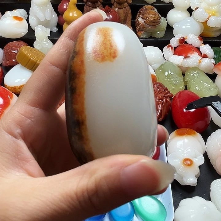 独****?原石手把件黑皮11