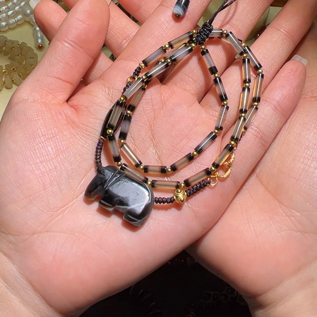 玛瑙/玉髓颈饰未镶嵌