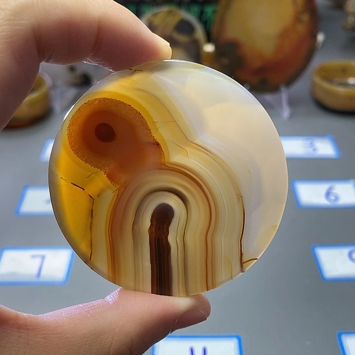 玛瑙/玉髓未镶嵌珠宝半成品