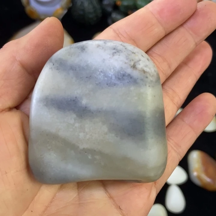 和田玉（糖玉）未镶嵌挂件