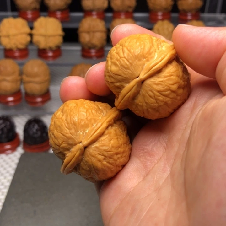 文玩核桃把件6太阳系元宝