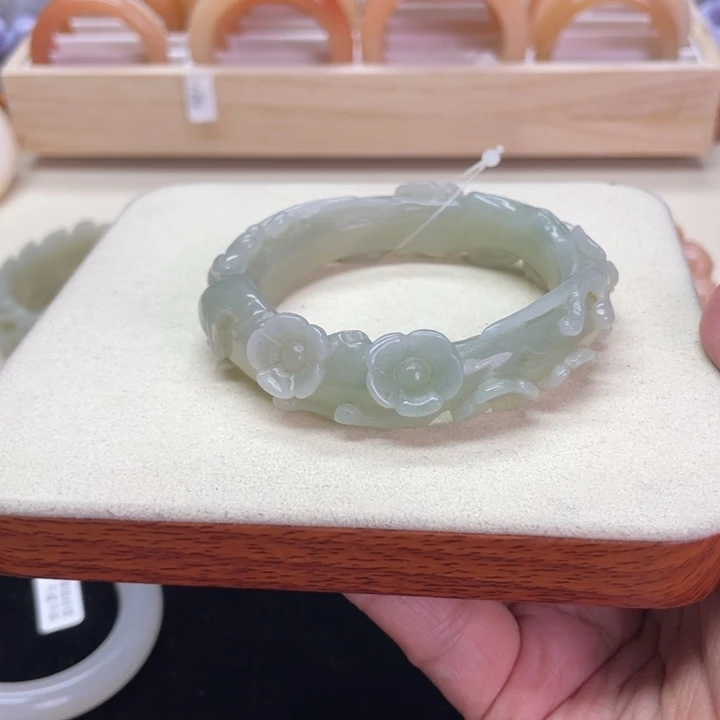 未镶嵌石英岩玉珠宝奇石瑾****?