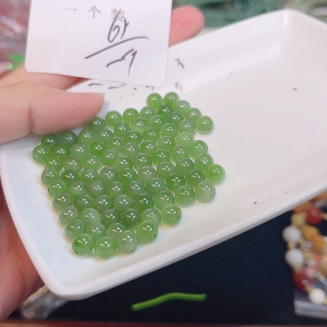 未镶嵌珠宝半成品水晶7 。