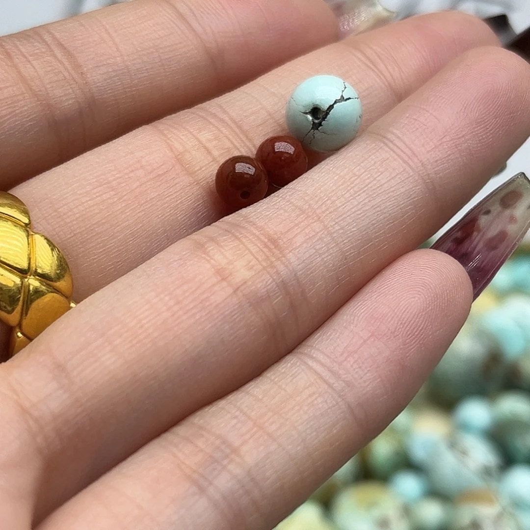 南红玛瑙未镶嵌珠宝奇石